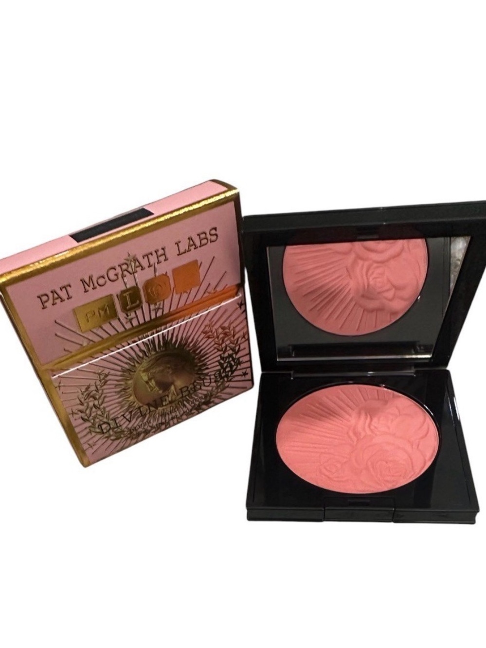 Pat McGrath Radiant Divine Rose Powder Blush -